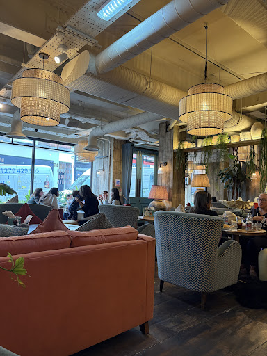 Photo of Bill’s St Albans Restaurant - 2 Chequer St, St Albans AL1 3XZ